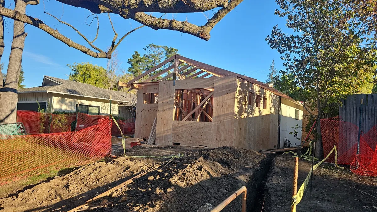 small residential contractor for home remodeling near me quail mountain builders